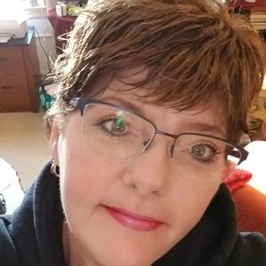 Meet your Posher, Shari